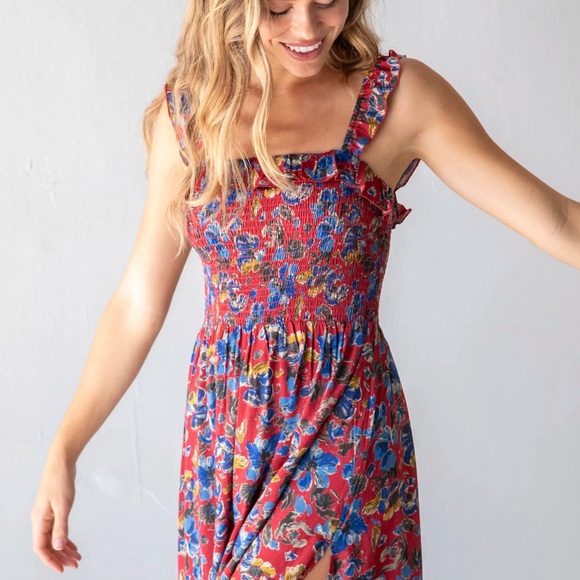 Megan Smocked Midi Dress - Picture 2 of 4